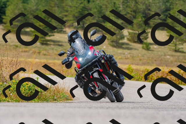 20250914123040_-R024236_r2