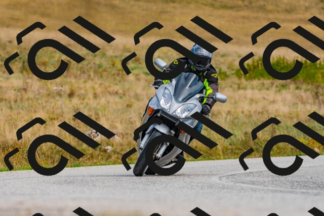 20250914141012_-R024704_r2