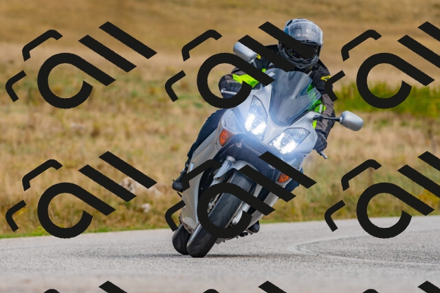 20250914141013_-R024706_r2