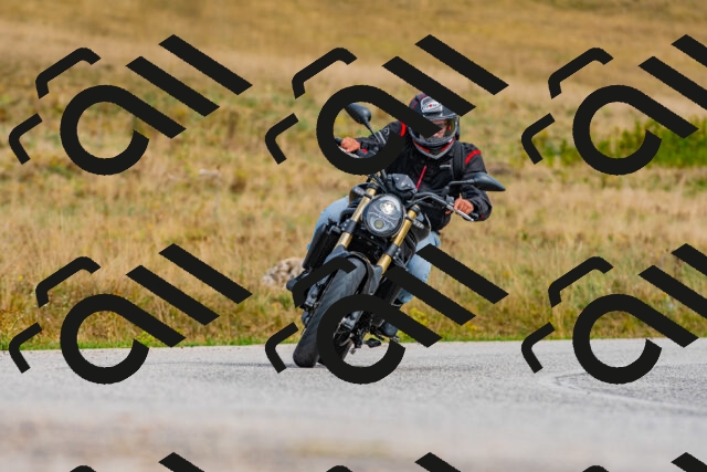 20250914141101_-R024711_r2