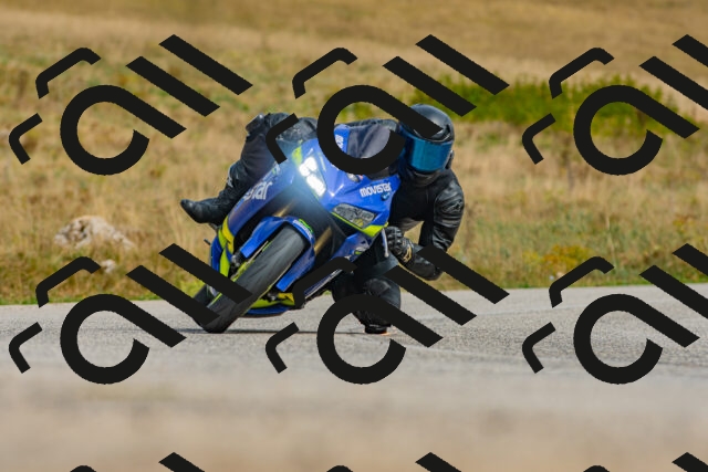 20250914141858_-R024740_r2