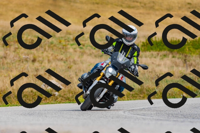 20250914142110_-R024777_r2