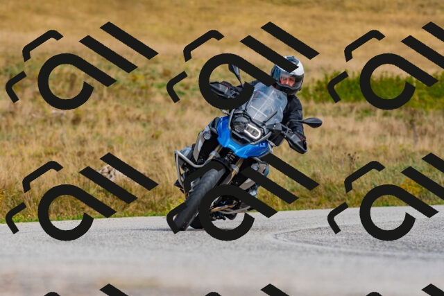 20250914142112_-R024782_r2