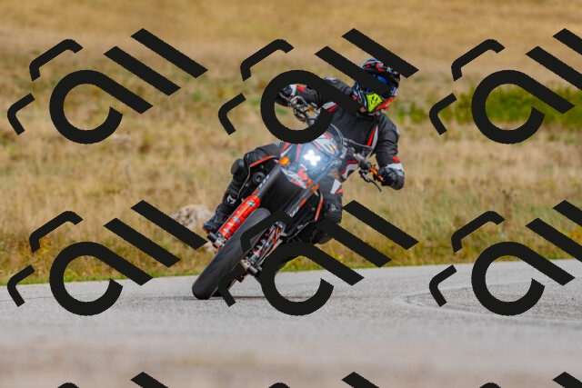 20250914142119_-R024790_r2