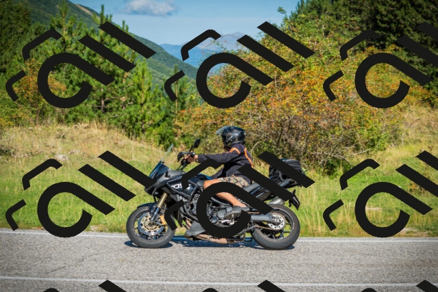 202509131050-DSC01820_c1_