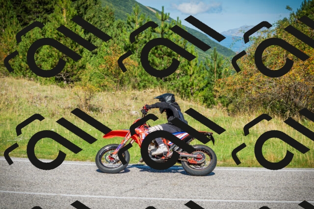 202509131053-DSC01860_c1_