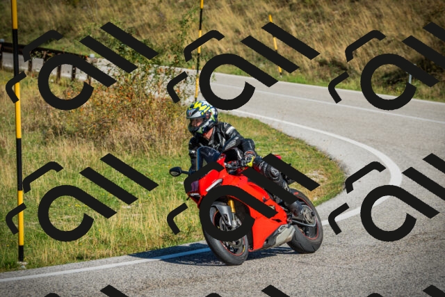 202509131056-DSC01892_c1_