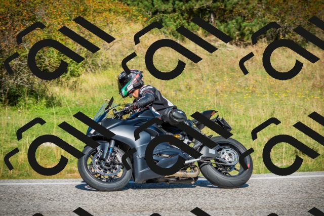 202509131136-DSC02647_c1_