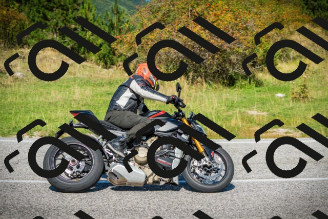 202509131144-DSC02855_c1_