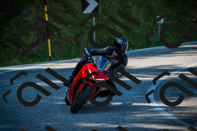 202509131158-DSC03075_c1_