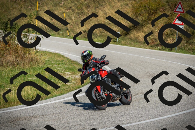 202509131158-DSC03086_c1_