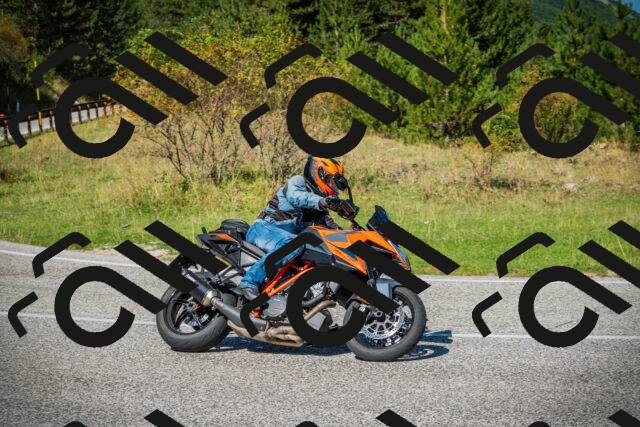 202509131159-DSC03092_c1_