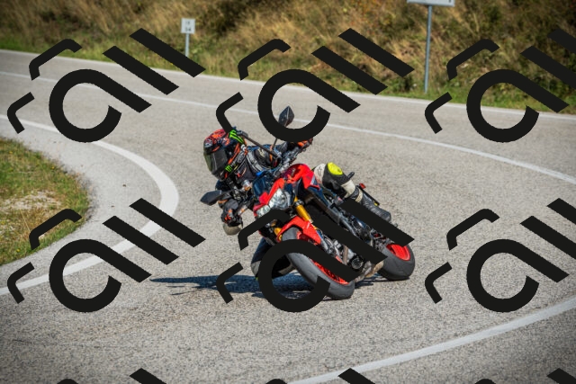 202509131201-DSC03145_c1_