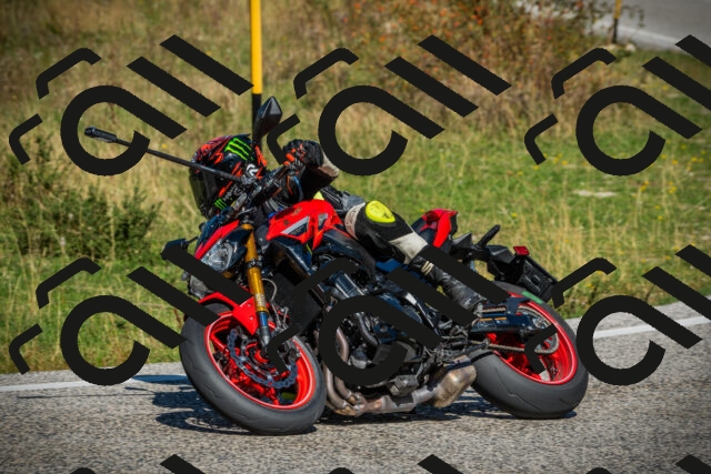 202509131201-DSC03146_c1_