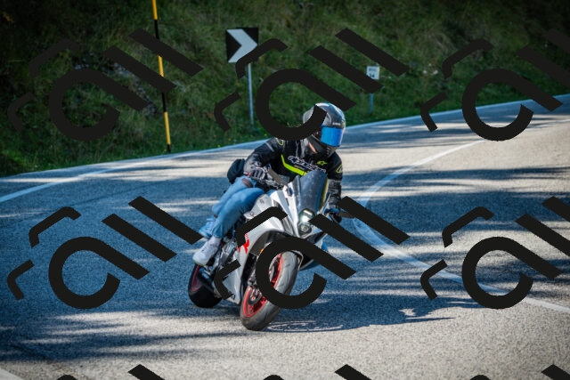 202509131211-DSC03296_c1_