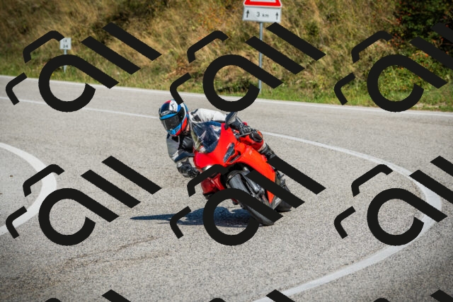 202509131219-DSC03468_c1_