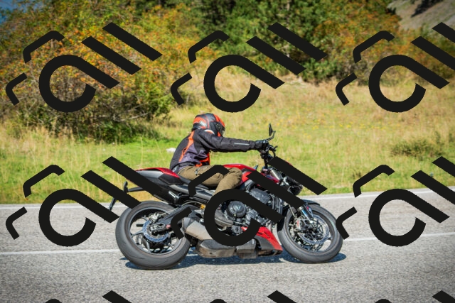 202509131241-DSC03751_c1_