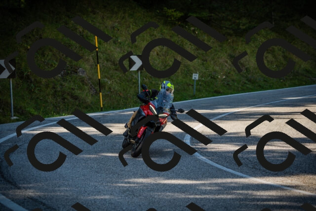 202509131246-DSC03817_c1_