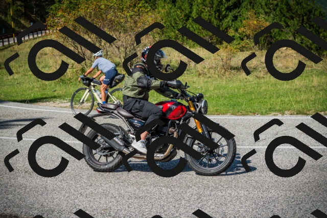 202509131249-DSC03870_c1_