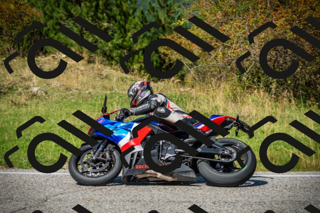 202509131250-DSC03891_c1_