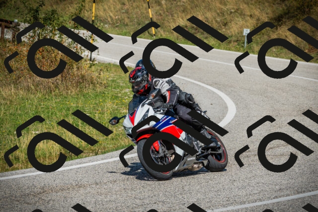 202509131250-DSC03902_c1_