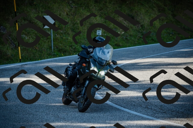 202509131252-DSC03924_c1_