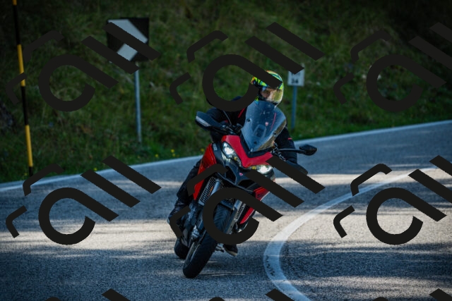 202509131252-DSC03940_c1_