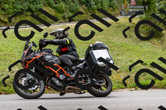 202509141256-DSC_0143_d2_