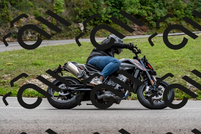 202509141257-DSC_0155_d2_