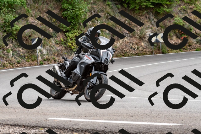 202509141312-DSC_0270_d2_