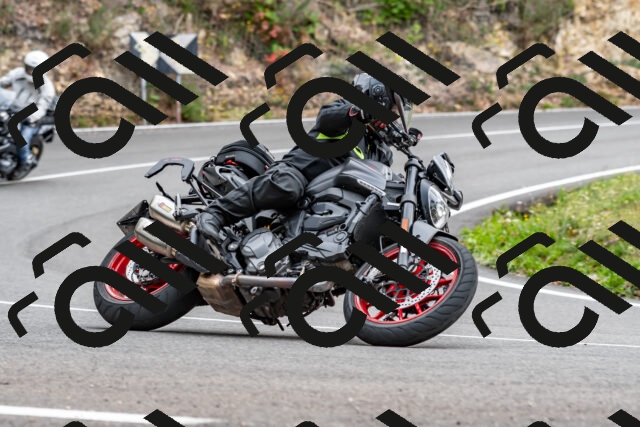 202509141408-DSC_0509_d2_