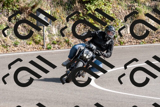 202509141538-DSC_0887_d2_