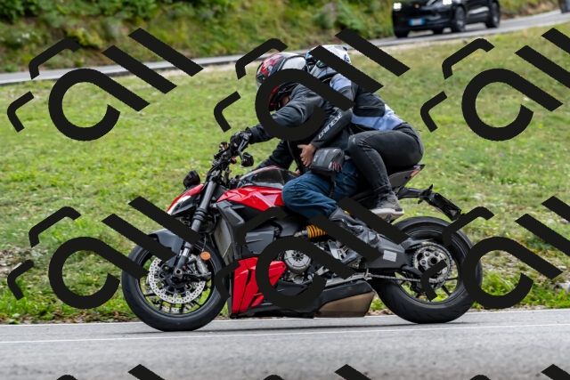 202509141552-DSC_0921_d2_