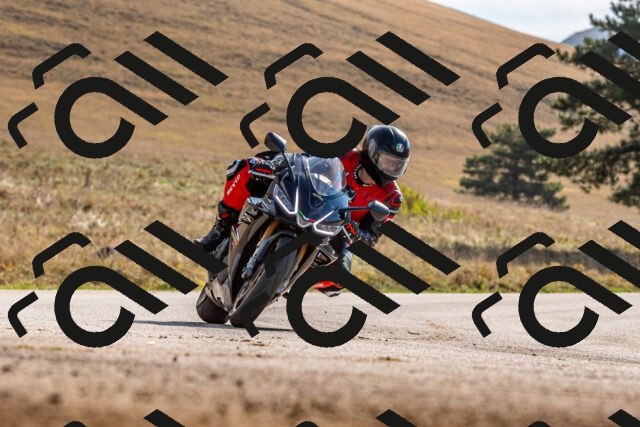 20250914095429-R01_7412_r1