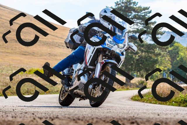 20250914095912-R01_7444_r1