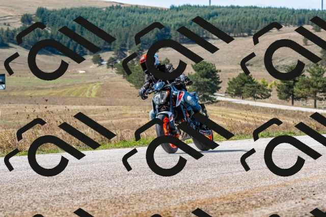 20250914114052-R01_8522_r1