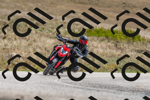 20250914120039-R01_8853_r1