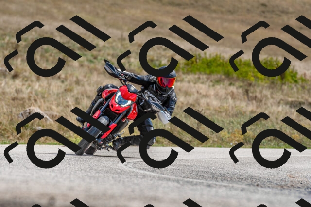 20250914120039-R01_8854_r1