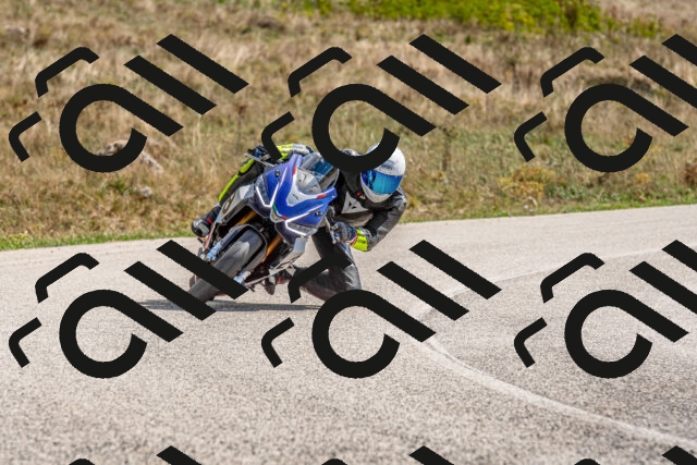 20250914120213-R01_8887_r1