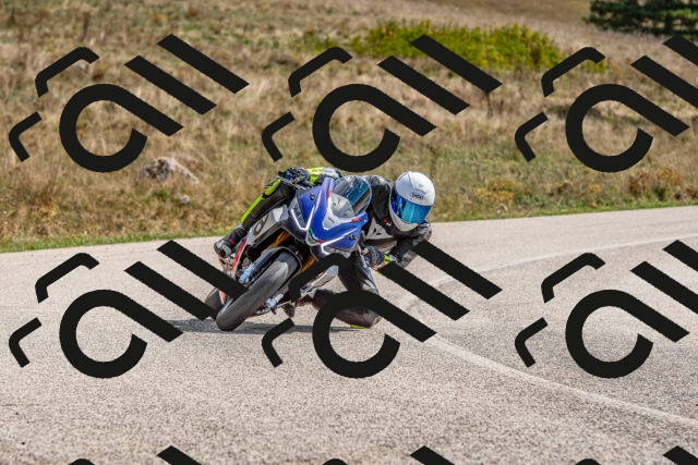 20250914120213-R01_8889_r1