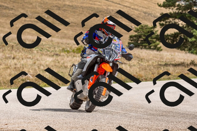 20250914125726-R01_9255_r1