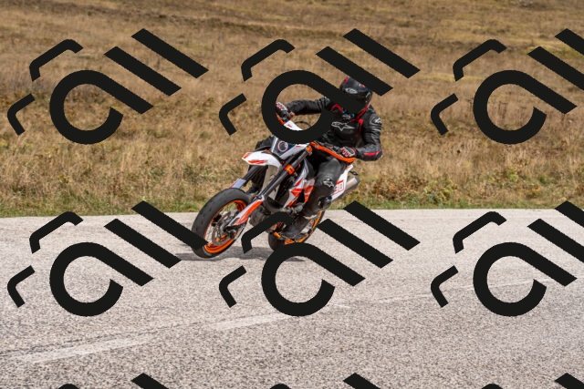 20250914130541-R01_9421_r1