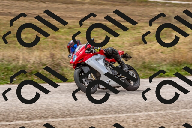 20250914131736-R01_9600_r1