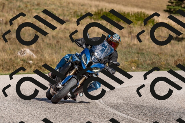 20250914152425-R01_9800_r1