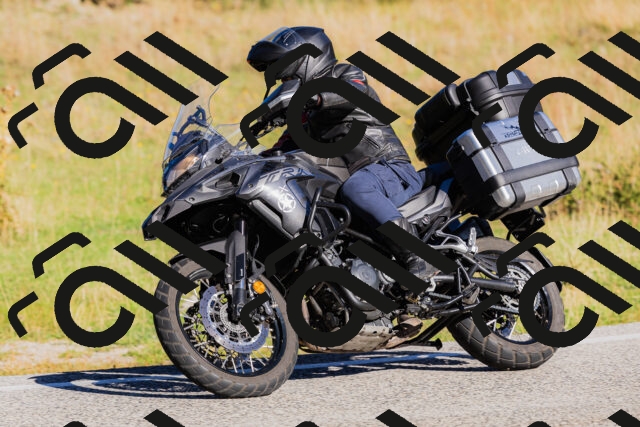 202509201009-_04A9854_c3