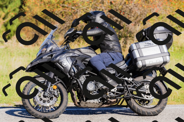 202509201009-_04A9855_c3