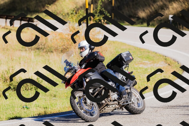 202509201009-_04A9856_c3