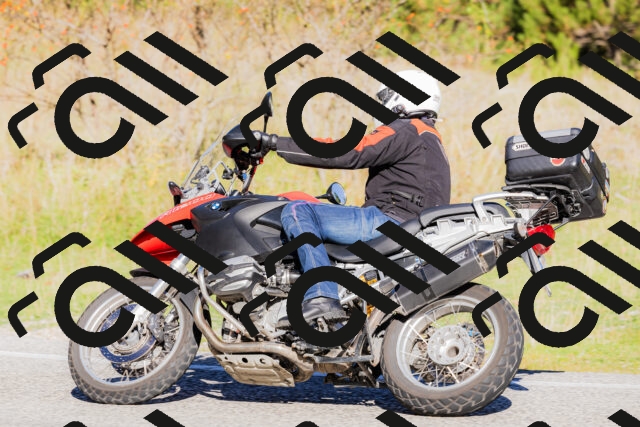 202509201009-_04A9859_c3