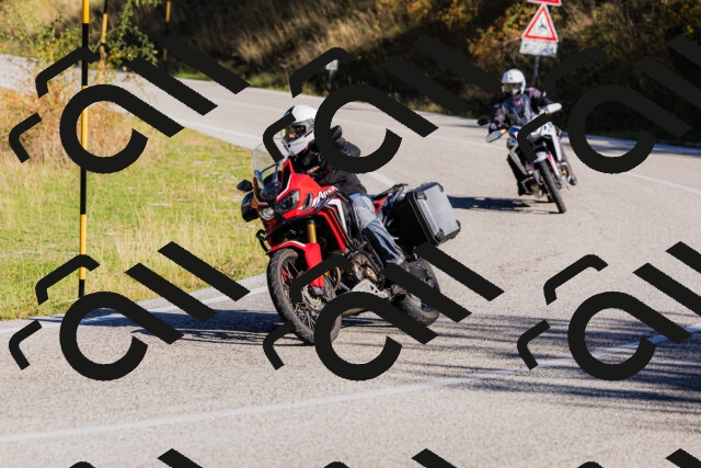 202509201010-_04A9863_c3