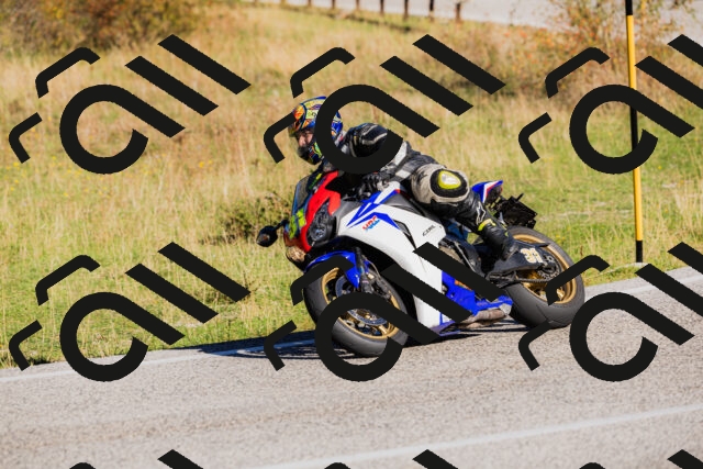 202509201011-_04A9891_c3